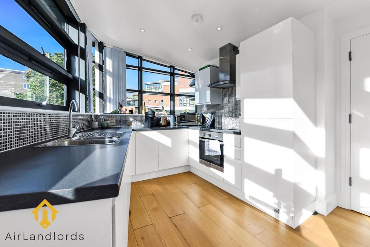 Exclusive 2 Bedroom Flat Near Buckingham Palace Лондон Экстерьер фото