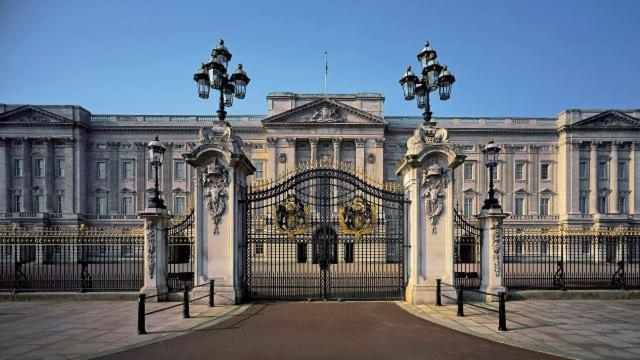 Exclusive 2 Bedroom Flat Near Buckingham Palace Лондон Экстерьер фото